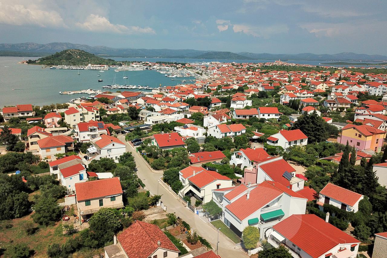 Apartments Leonarda มูร์แตร์ ภายนอก รูปภาพ