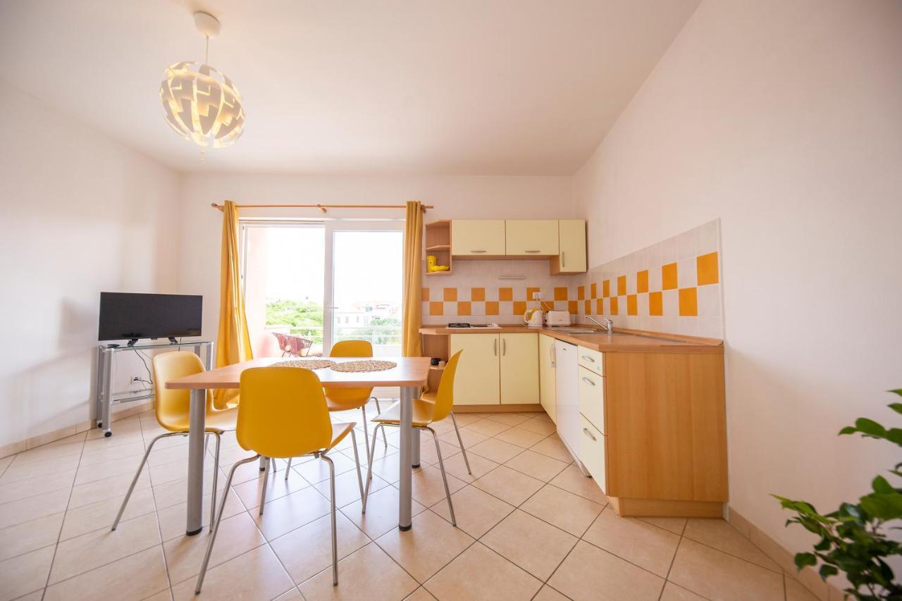 Apartments Leonarda มูร์แตร์ ภายนอก รูปภาพ