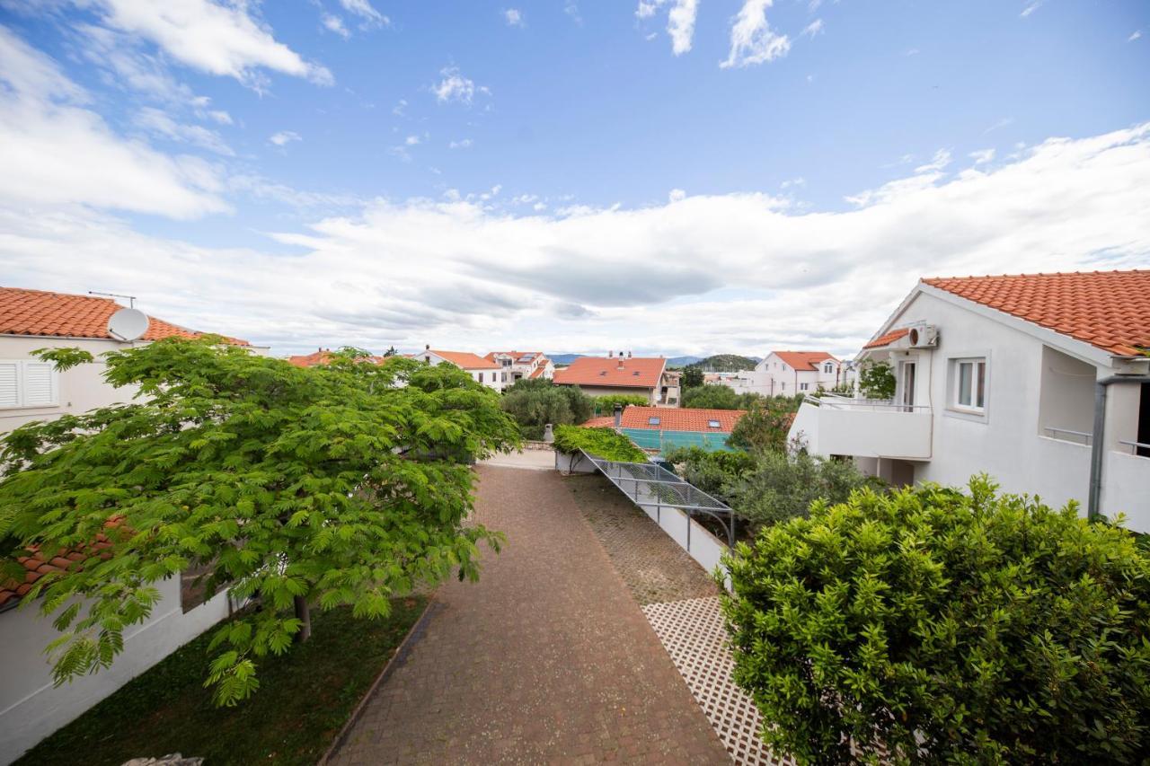Apartments Leonarda มูร์แตร์ ภายนอก รูปภาพ